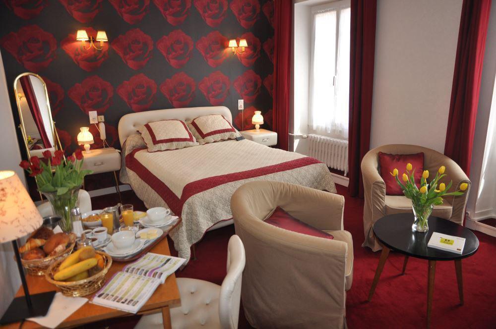 Hotel De Paris โปลิญญี ภายนอก รูปภาพ